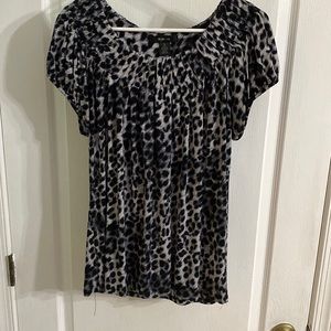 Style & Co. Short sleeve animal print blouse. XL